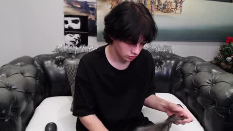 Snapshot of iwillfall_ chatting on December 12, 2024, 9:26 pm Maxim online show from December 12, 2024, 9:26 pm