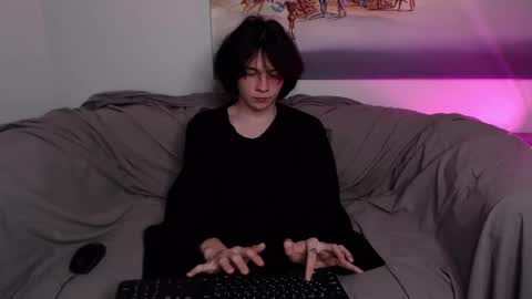 Snapshot of iwillfall_ chatting on March 6, 2025, 4:30 am Maxim online show from March 6, 2025, 4:30 am