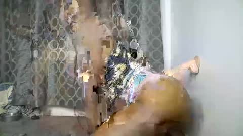 Snapshot of iynika chatting on May 20, 2026, 10:49 pm iynika online show from May 20, 2026, 10:49 pm