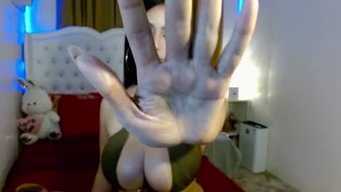 iyotara_miyaka online show from June 26, 2026, 6:56 pm