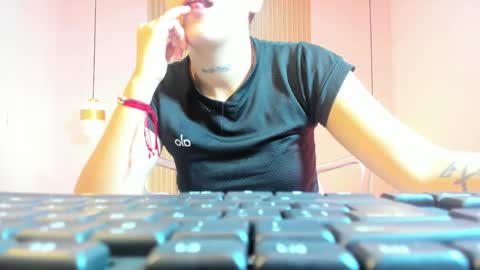 Snapshot of izelevans chatting on February 17, 2026, 12:45 pm izelevans online show from February 17, 2026, 12:45 pm