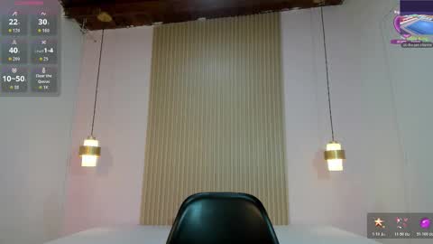 Snapshot of izelevans chatting on February 23, 2026, 12:24 pm izelevans online show from February 23, 2026, 12:24 pm