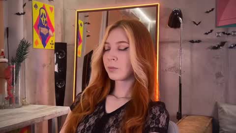 izi online show from February 9, 2025, 3:01 pm