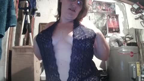 Isabella Jones online show from January 13, 2025, 1:13 am