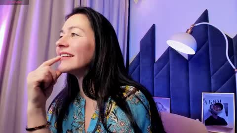 Snapshot of izzyyur chatting on May 23, 2026, 6:45 pm Izzy online show from May 23, 2026, 6:45 pm