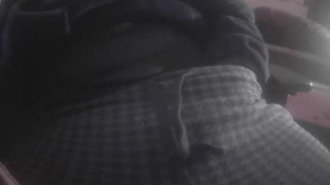 Stuart online show from December 14, 2025, 3:01 am