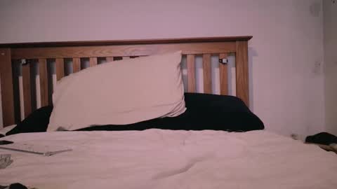 Snapshot of j281133 chatting on March 30, 2026, 10:00 pm Big 8 online show from March 30, 2026, 10:00 pm