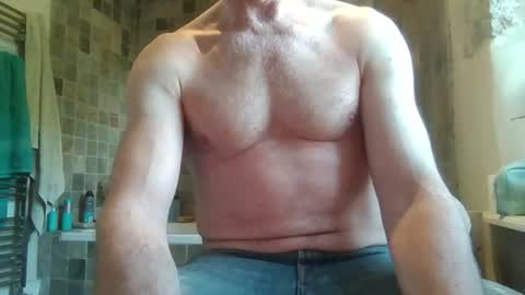 Snapshot of j4ckcock chatting on June 17, 2026, 5:36 pm J4ckcock online show from June 17, 2026, 5:36 pm