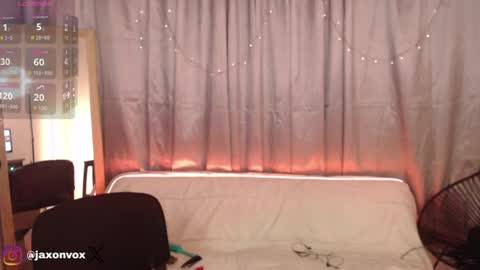 Snapshot of j_a_x_x_x_o_n chatting on June 18, 2026, 1:26 pm Hey im Jaxxxon check my info online show from June 18, 2026, 1:26 pm