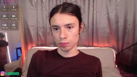 Snapshot of j_a_x_x_x_o_n chatting on June 24, 2026, 12:04 pm Hey im Jaxxxon check my info online show from June 24, 2026, 12:04 pm