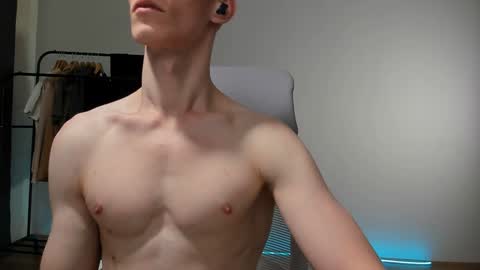 Danny online show from December 20, 2024, 7:28 pm