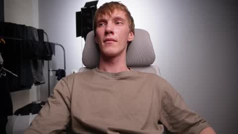 Danny online show from November 16, 2025, 9:37 am