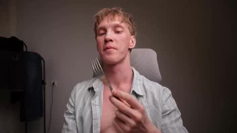 Snapshot of j_akira13 chatting on February 7, 2026, 8:34 pm Danny online show from February 7, 2026, 8:34 pm