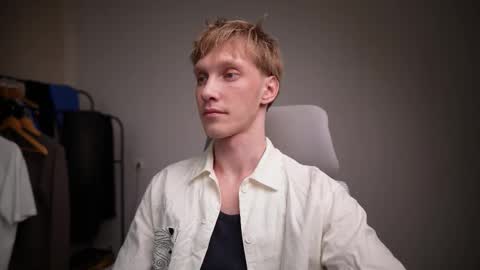 Snapshot of j_akira13 chatting on February 23, 2026, 11:24 pm Danny online show from February 23, 2026, 11:24 pm