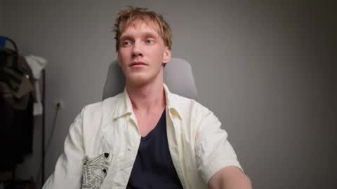 Snapshot of j_akira13 chatting on February 28, 2026, 10:11 pm Danny online show from February 28, 2026, 10:11 pm