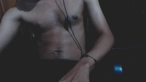 J online show from December 6, 2024, 2:38 pm