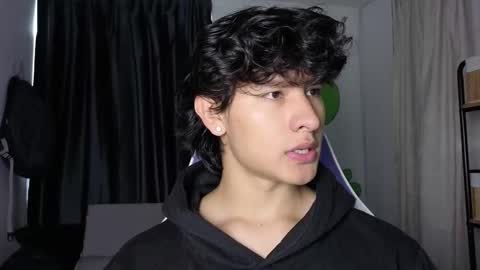 Noah online show from January 12, 2026, 1:49 pm