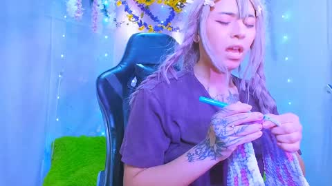 jade 18  online show from December 8, 2024, 9:41 pm