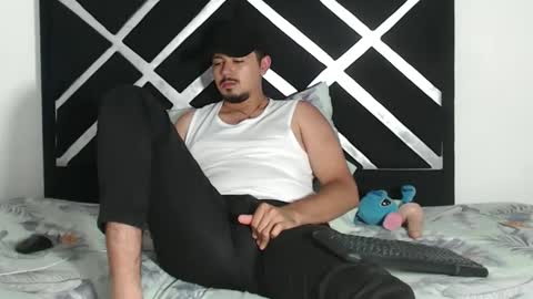 Snapshot of jack03xx_ chatting on November 21, 2025, 9:57 pm Jack online show from November 21, 2025, 9:57 pm