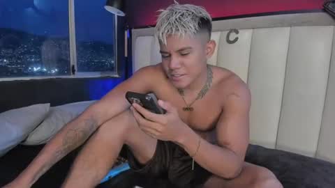 Snapshot of jack_castell chatting on July 15, 2026, 11:43 pm JACK CASTELL online show from July 15, 2026, 11:43 pm