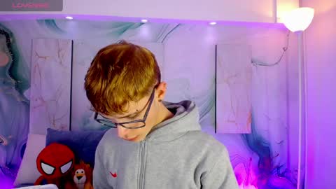 Snapshot of jack_frosst_ chatting on April 4, 2026, 12:35 pm JACK online show from April 4, 2026, 12:35 pm