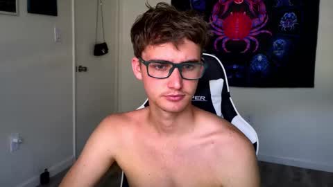 Snapshot of jack_jerk2 chatting on September 17, 2025, 8:43 pm JackJack online show from September 17, 2025, 8:43 pm