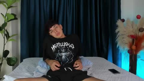 Snapshot of jack_noir chatting on September 23, 2025, 1:36 pm Jack online show from September 23, 2025, 1:36 pm