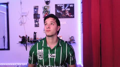 J online show from December 30, 2024, 7:04 am