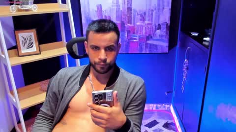 Snapshot of jackblanco_ chatting on December 27, 2024, 8:45 am Jack White online show from December 27, 2024, 8:45 am