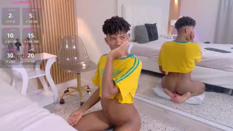 Jackk Russell  online show from February 12, 2026, 5:02 am