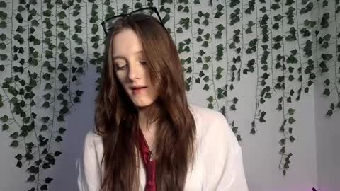 Lisa online show from February 5, 2026, 1:05 pm