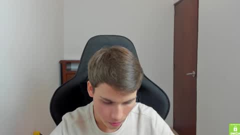 Jack online show from March 11, 2025, 2:32 am