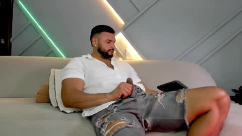 Jackson Wayne online show from February 24, 2025, 3:42 pm