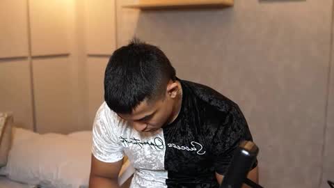 Jackson Bell online show from November 26, 2025, 12:28 pm