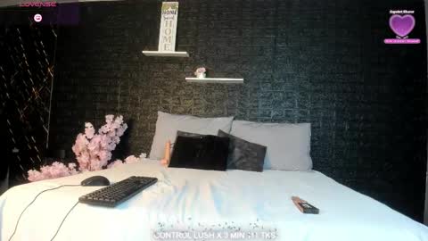 jacky_wolf1 online show from May 28, 2026, 8:06 pm