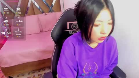 Snapshot of jackye_tay chatting on September 17, 2025, 11:45 am JACKYE online show from September 17, 2025, 11:45 am