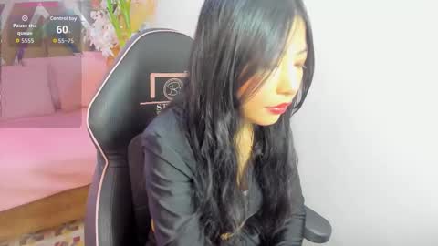 Snapshot of jackye_tay chatting on September 22, 2025, 11:45 am JACKYE online show from September 22, 2025, 11:45 am