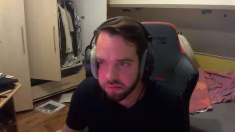 Jack online show from June 3, 2026, 10:37 pm