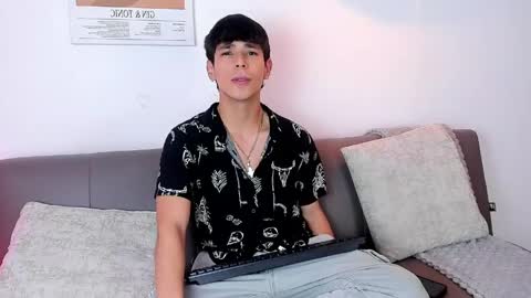 Snapshot of jacob_colliins chatting on May 8, 2026, 3:12 am jacob_colliins online show from May 8, 2026, 3:12 am