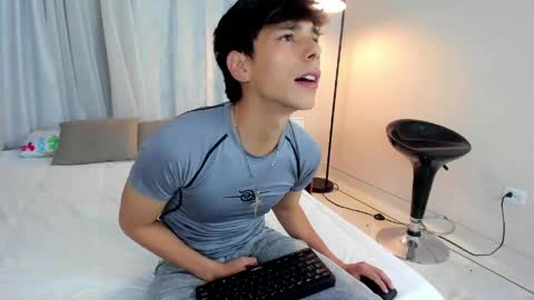 Snapshot of jacob_colliins chatting on May 11, 2026, 2:50 am jacob_colliins online show from May 11, 2026, 2:50 am