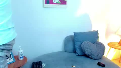 Snapshot of jacob_colliins chatting on May 28, 2026, 2:53 am jacob_colliins online show from May 28, 2026, 2:53 am