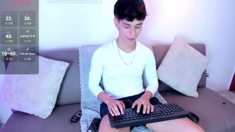 Snapshot of jacob_colliins chatting on May 29, 2026, 3:04 am jacob_colliins online show from May 29, 2026, 3:04 am