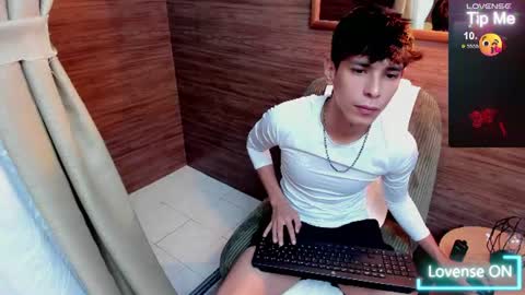 jacob_colliins online show from July 19, 2026, 1:15 pm