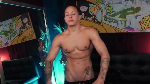 JACOB JAMES online show from April 15, 2026, 4:08 am