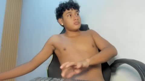 jacob_x21 online show from June 25, 2026, 3:49 pm