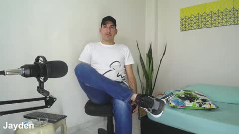 Jacob And Jayden online show from February 13, 2025, 7:52 pm