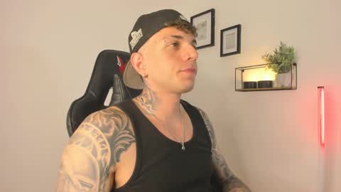 jacobb116 online show from December 9, 2024, 1:07 am