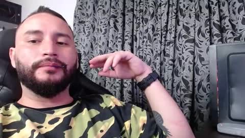 jacobkingd online show from February 11, 2025, 9:09 am