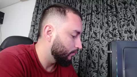 jacobkingd online show from February 12, 2025, 8:27 am