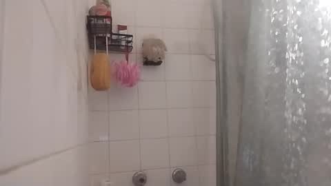 Shakey j online show from October 21, 2025, 10:10 pm